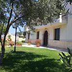 Cerelis Hotel 3*