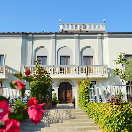 Cerelis Otel Diamante