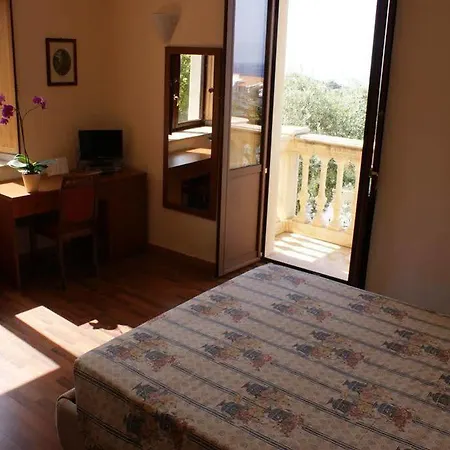 Cerelis Otel Diamante