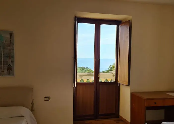 Cerelis 3* ديامنتي